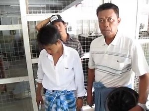 11 reactions | How small dealers purchase small jade boulders | Myanmar A-Grade Awethentic Jadeite | Facebook