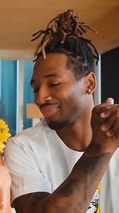 170K views · 1.3K reactions | Charles is chatting with another girl! #comedy #couple #funnyvideo #relationships #pranks #reels | Charles & Alyssa Forever | Facebook