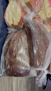 Llego el Pan Salvadoreño.  Pan de Levadura o torta, pan de leche,...