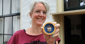 Een winkel vol rariteiten van soms wel eeuwen geleden: Hester opent haar Wonderkabinet in Zierikzee