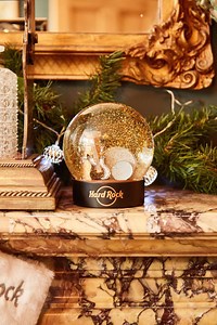 Happy Holidays from our Hard Rock Cafe family to yours!  We hope you have a great day celebrating! | Hard Rock Cafe Las Vegas Strip | Facebook