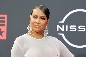 ‘Baby You Gonna Be Sore Tomorrow’: LisaRaye Caught Dancing Again, and Fans Are Confused By Her Skills