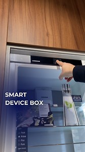 Smart Device Box – аксесуар від Liebherr, який полегшить керування вбудованими холодильниками, не укомплектованими WI-FI модулем. Про те, як правильно його встановити та застосовувати – розповідаємо у цьому відео. Приємного перегляду! | MIRS Home