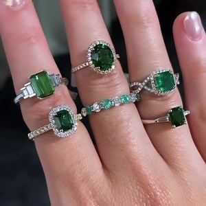 27 reactions | Green with envy  . . . #emerald #emeraldring #garnet #garnetring #emeraldgreen #emeralds #gemstones #sapphires #greensapphire #greensapphirering #greenring #diamondring #naturaldiamonds #greenwithenvy #perthjeweller #customrings #jewellerysale #rosendorffdiamonds #rosendorff #perthisok #customdesign #customjewellery | Rosendorff | Facebook
