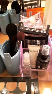 #mathias4makeup #beauty #makeup #beautytutorial #makeuptutorial #beautylooks #celebritymakeupartist #beautyproducts #whatsinmykit #makeupartist #promakeupartist #makeupvideoss #makeupvideos #amazingmakeupart #musthavebeauty #beautykit #celebritygroomer #celebrityfashion #celebrityeditorial #celebrityglamour #fashionphotography #fashioneditorial #photoshoot #makeupproducts #makeupkit #cosmetics #followme #instabeauty #mathias4makeup #eyes #lashes #foundation #concealer #powder #bronzer #lips #glo