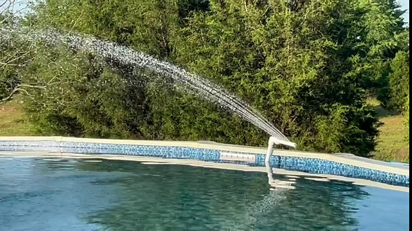 Inground Pools and Above Ground Pools Fountains, Adjustable Swimming Pool Sprinklers Fountains for Cooling Temperatures, Summer Swimming Pool Waterfall for Garden Decor