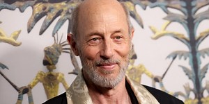 'White Lotus' star Jon Gries and banana star in steamy photoshoot