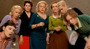 8 femmes (2002) - Filmonizirani