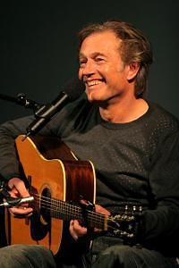 Aleksander Mežek - Božično drevo şarkı sözleri