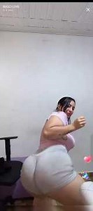 Colombian Beautiful Hot Big Booty Twerking Mom #twerking #twerk #dance