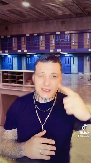 Prison sign language