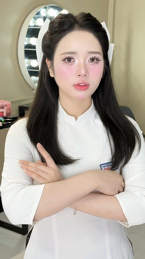 Layuot kỉ yếu siêu cute 🥰 #HUONGDAUMAKEUP | Hà Quỳnh Hương