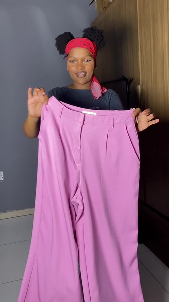 Styling Pink Pants: Outfit Ideas for Fashion Lovers