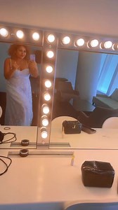 Welcome to my dressing room! 🌟 | Leandra Lane