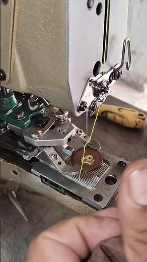 Juki buttan machine MB-373 #jukimachine #sewing #juki