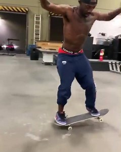 Diamond Pro @steviewilliams with a lil combo @berrics 💎🔩 #diamondsupplyco | Diamond Supply Co