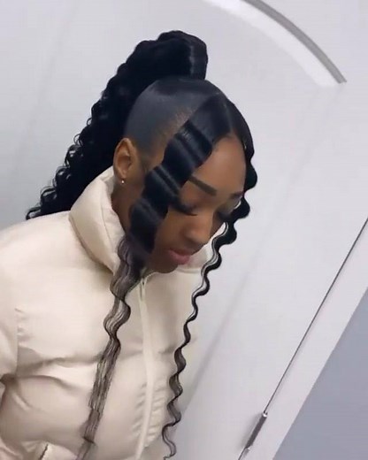 Genie ponytail with 2 bangs crimped 🖤 Slay or Nay? Follow @myshinywigs for more ✨✨✨✨✨✨✨✨✨✨✨ #frontalsewin #lacefrontalwig #hairpost #whatfrontal #frontalinstall #wiginstall #wigmaker #hairgoals #wig #lacefrontwig #wigmaker #lacefrontalsewin #whatlace #hairofinstagram #hairporn #fulllacewig #fulllacewiginstall #bleachedknots #myshinywigs #whereslace #straighthairdontcare | Myshinywigs