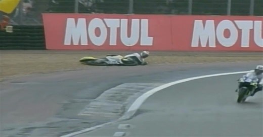 VALENTINO ROSSI RULES JEREZ | THE 2003 MOTOGP SPANISH GRAND PRIX STORY | An unforgettable race weekend at Jerez where the Doctor reigned supreme — and Ducati shocked the grid! | Extreme Sports - 240 | Throwback to Jerez, Spain — 2003. A passionate crowd of over 130,000 fans filled the grandstands as MotoGP returned to one of its most iconic circuits in Andalucía for the 15th consecutive year. The stage was set: Valentino Rossi chasing another title, Ducati stunning with raw pace, and Spanish hop