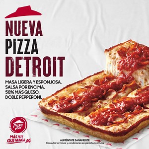La Nueva Pizza Detroit, la creamos con borde crujiente de queso, deliciosa salsa, doble pepperoni y 50% más queso. ¡Corre a probarla porque es por tiempo limitado! | Pizza Hut México