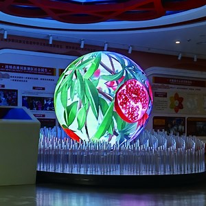 [Hot Item] pH5 P5 Diameter 4m RGB SMD Full Color Football Ball Shape Display LED Globe