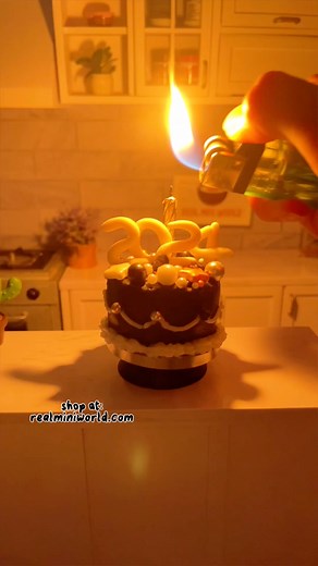 Tiny Baking Time 拾 new year cake! its been an amazing year 拾 Thank you guys! for supporting us!4 passionate crafters who want to spread happiness with our tiny creations. love you all #tinybaking #miniaturebaking | Realminiworld | Facebook