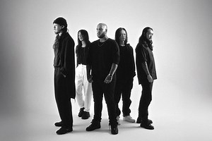 Crystal Lakeが豪華ゲスト多数参加の最新作『The Weight of Sound』から、最新シングル「Neversleep」を本日リリース！ | Crystal Lake | ソニーミュージックオフィシャルサイト