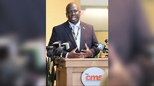 Dr. Earnest Winston diagnosed with Bell's palsy