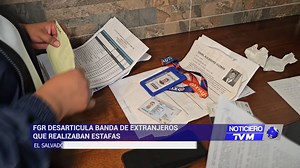 Venezolanos y ecuatorianos fueron capturados mediante un operativo ejecutado en diversos puntos de San Salvador por el delito de estafa. | TVM El Salvador