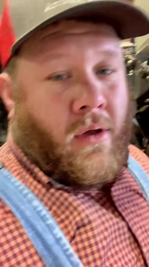 1K views · 31 reactions | #farmtok #skidsteer #newholland | Birthdaymonth10 | Facebook