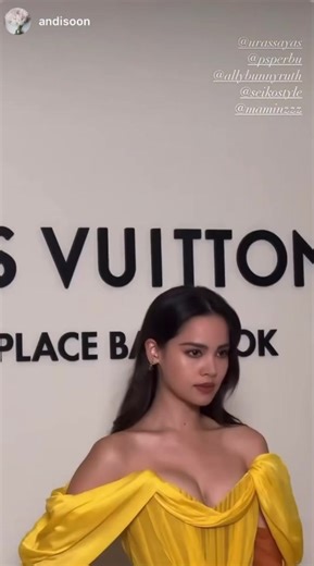 สวยมาก #Lvtheplacebkk | Yaya at Pantip