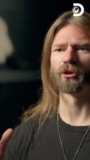 Bear se une a Gabe y Bam Bam en su misión de construir un trineo de hielo #AlaskahombresPrimitivos Disfruta el contenido de Discovery en #HBOMax Suscríbete ahora: https://bit.ly/MAX-DiscoveryLA | Discovery Latinoamérica