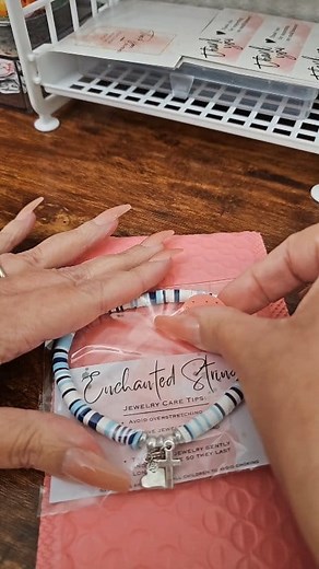 3.3K views · 34 reactions | Pack an anklet with me✨️ ASMR Style. #asmrsounds #asmr #asmrvideo #satisfying #relaxing #relaxingvideo #anklets #orderpacking #orderpackingasmr #letspackanorder #packaging #smallbusinessbigdreams #customized | Enchanted String | Facebook