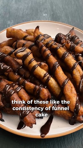 Banana Chocolate Funnel Cake Fries 🍌🍟 #chocolate #banana #funnelcake #dessert #easyrecipe #deliciousfood #reels | Josh Elkin