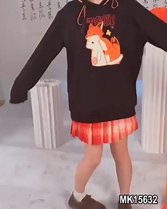 A cute little fox🦊 Fox Embroidery Pocket LoFox Embroidery Pocket Lo#sweatshırtose Hoodie Product ID MK15632🔎⁠ 🛍️https://www.modakawa.com/products/fox-embroidery-pocket-loose-hoodie ⁠Tap Bio Link 2 Shop | Modakawa