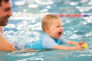 Here’s why parents love Aldi Mamia's Ultra-Fit Swim Pants that ‘keep everything in’ - Netmums