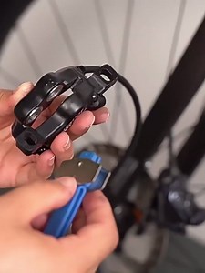 Bike Brake Pad Spreader Tool, Bicycle Hydraulic Disc Brake Piston Reset Tool with Carbon Steel, Piston Caliper Resetter for Mountain and Road Bike