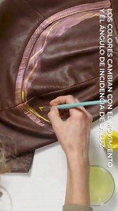 Gira tu teléfono y conoce SETACOLOR - Pintura para Cuero Pebeo @pebeocl 🌟Pintura acrílica especialmente diseñada para cuero e imitaciones de cuero. Los colores ultra resistentes son luminosos, cubrientes y se pueden mezclar entre sí. 🌟Compatibles con los Marcadores para Cuero Pebeo Setacolor. ¡Conoce toda la gama de pintura Textil Pebeo que tenemos! Si tienes dudas, aquí estamos 😎 . . . #coloranimalcl #pebeo #pebeochile #setacolor #cuero #textil #pinturatextil | Color Animal