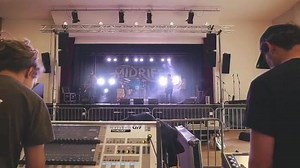 21 reactions | TONIGHT! Kössen, die Bühne steht, jetzt fehlt nur noch IHR! #midriffband #midrifftouring2018 | Midriff | Facebook