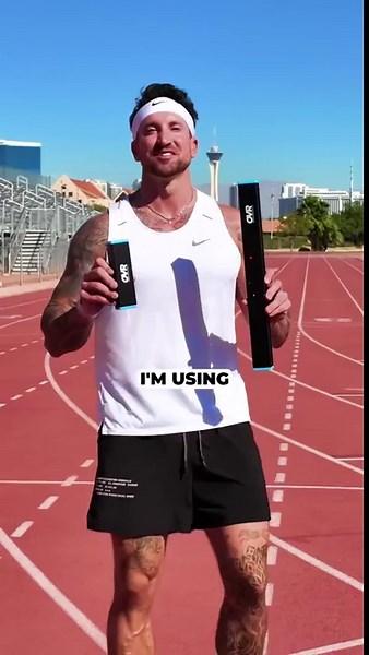 Bodybuilder out-jumps NBA superstars in vertical test