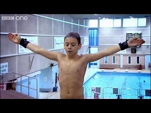 Tom Daley Learns a New Dive - Tom Daley: The Diver and his Dad, Preview - BBC