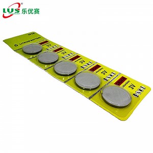 [Hot Item] Coin Manganese Dioxide Lithium Battery Cr2430 5PCS Per Card