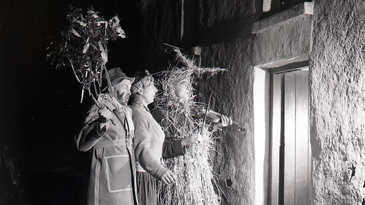 A short history of mummers, straw boys and Wren Boys