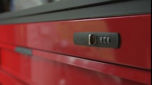 Teng Tools 53 Inch Wide 9 Drawer Heavy Duty Roller Cabinet Tool Chest/Wagon - TCW809N