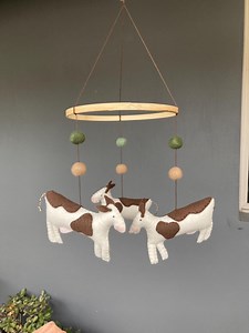 Cow Mobile – Farm Nursery Decor, Baby Shower Gift - Etsy