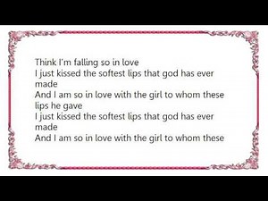 Eric Roberson - Softest Lips Lyrics