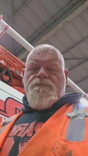 #concretepump #fypシ #trendingreels #readymixconcrete | Brandon Simms