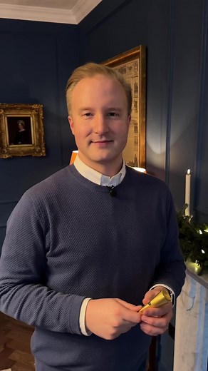 Entering 2024 with a bang! #etiquette #poppers #williamhanson