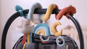 A sensory sensation on-the-go for baby! The Itzy Bitzy Spiral™ Car Seat Activity Toy is available at Indigo, Chapters and Coles懶 | Itzy Ritzy | Facebook