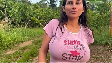 Horny peasant girl likes sex and big dicks