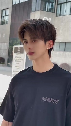 Model Xu Zhibin 徐志斌soleil on TikTok